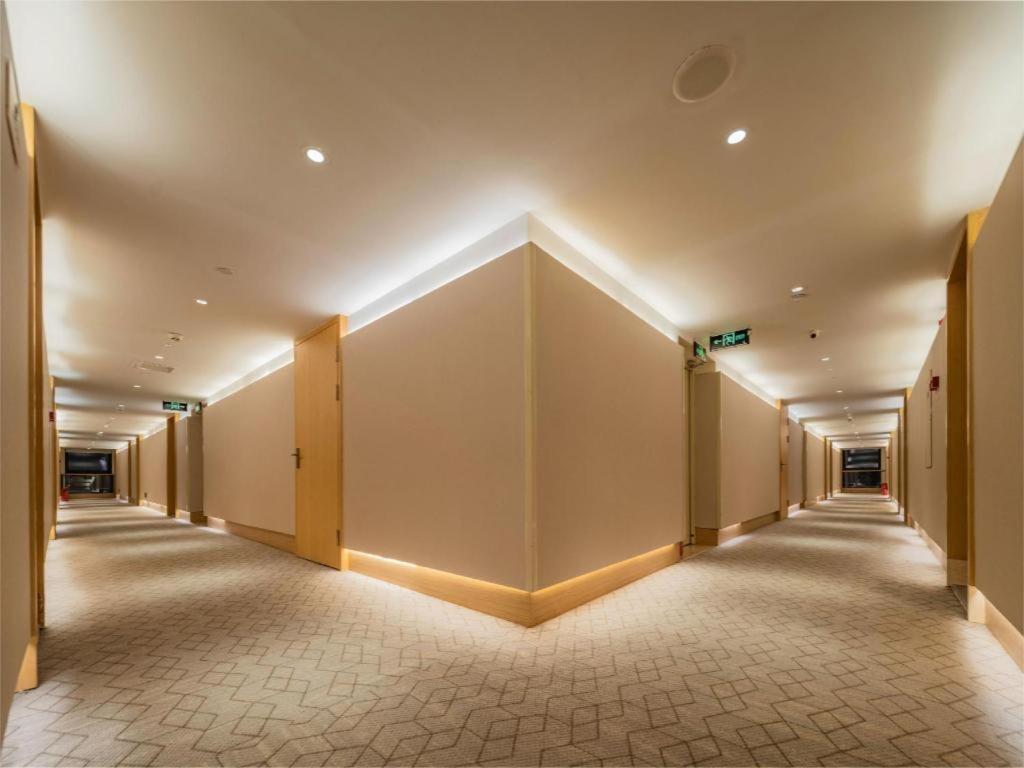Ji Hotel Chengdu Global Center Exterior photo